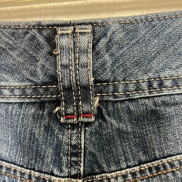 Tommy Hilfiger Jean shorts,  distressed markings, Sz 2, 4 1/2” inseam - Picture 6 of 9